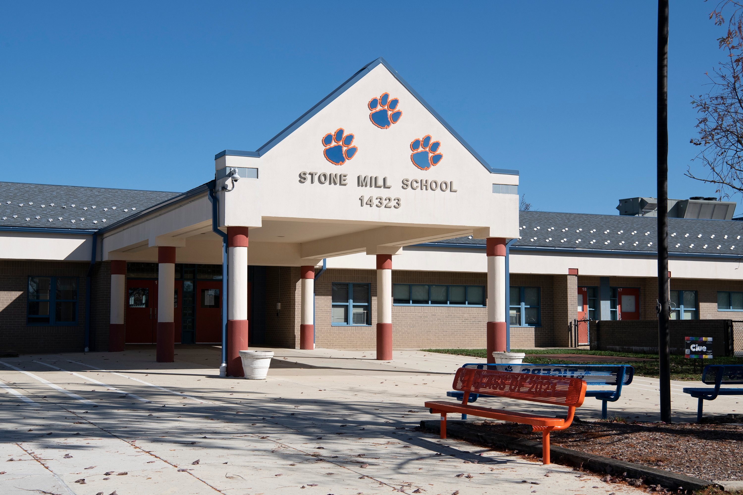 Stone Mill ES, Blue Ribbon Award.jpg