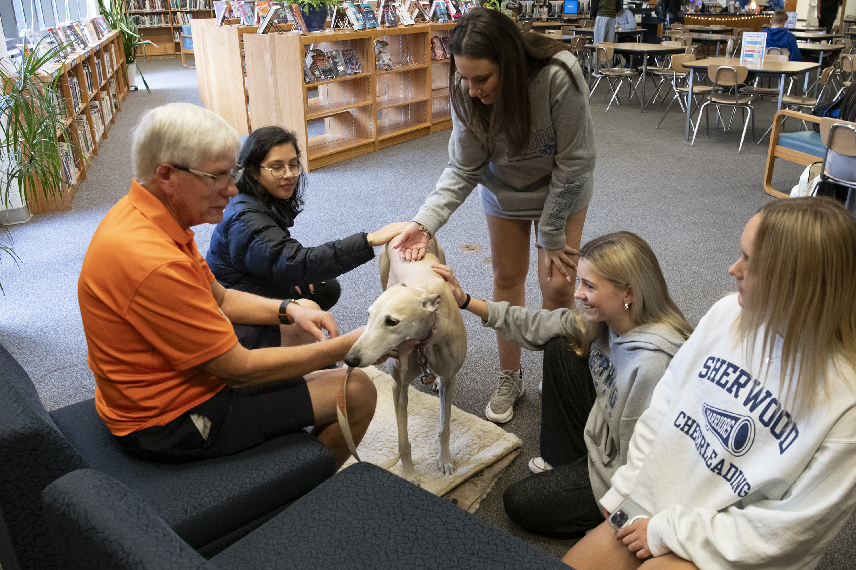 MHAW therapy dog, sherwood hs.jpg